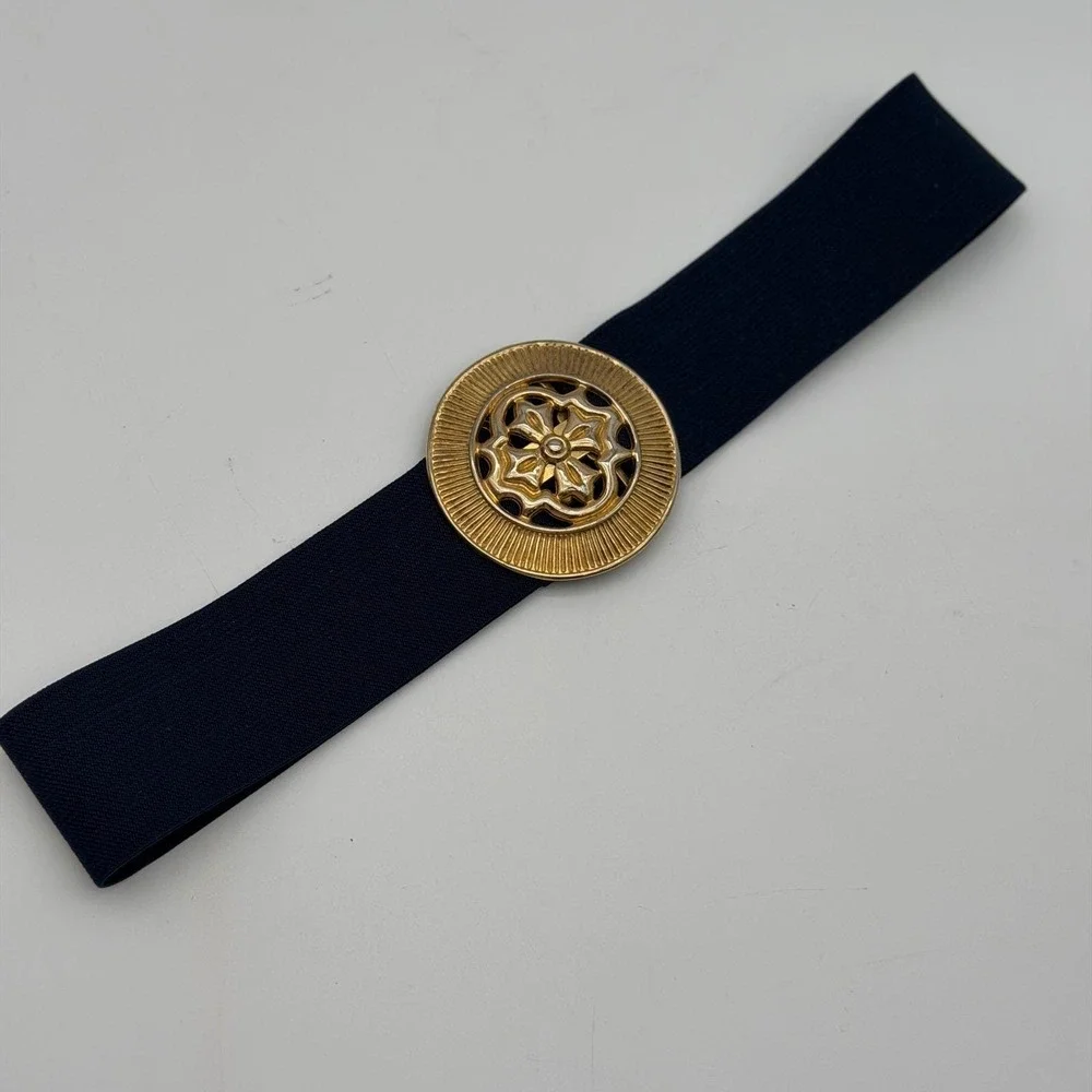 Vintage Navy Blue Elastic Cinch Belt Gold Filigree Round Buckle Medium 27 Inch